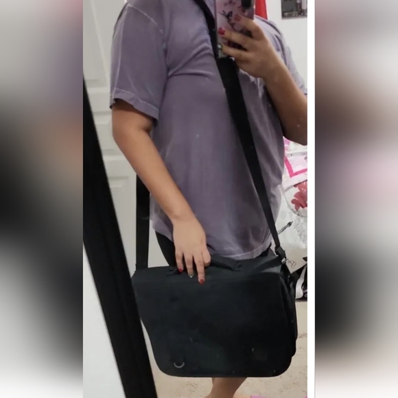 Laptop Bag Kroser for 17 inch laptops (used, good condition, no box nor tags) - Picture 12 of 13